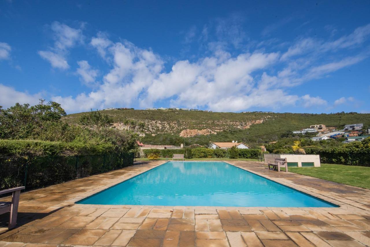 Apartamento Six Whale Rock Gardens With Back Up Power For Load Shedding Plettenberg Bay Exterior foto