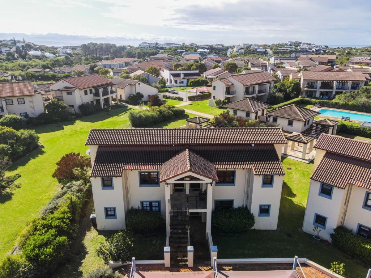 Apartamento Six Whale Rock Gardens With Back Up Power For Load Shedding Plettenberg Bay Exterior foto